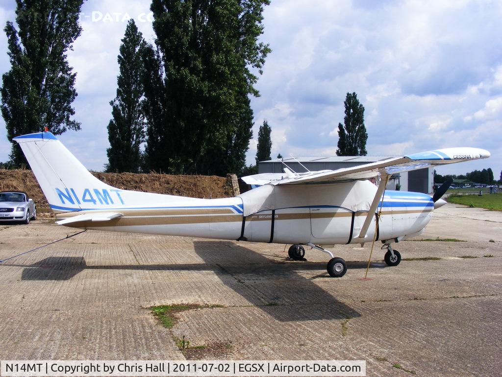 N14MT, 1979 Cessna TR182 Turbo Skylane RG C/N R18201227, North Weald resident