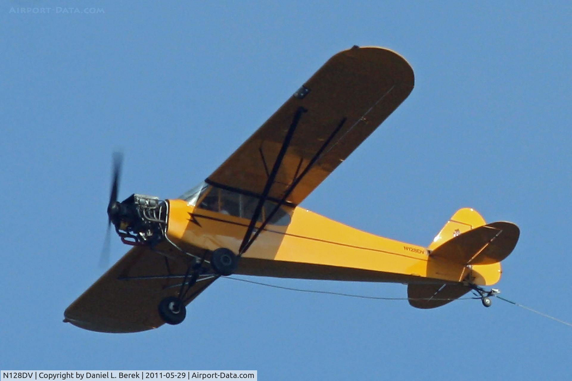 N128DV, 1955 Piper PA-18A-150 Super Cub C/N 18-4366, Vintage Cub hard at work towing a banner over Point Pleasant beach, NJ