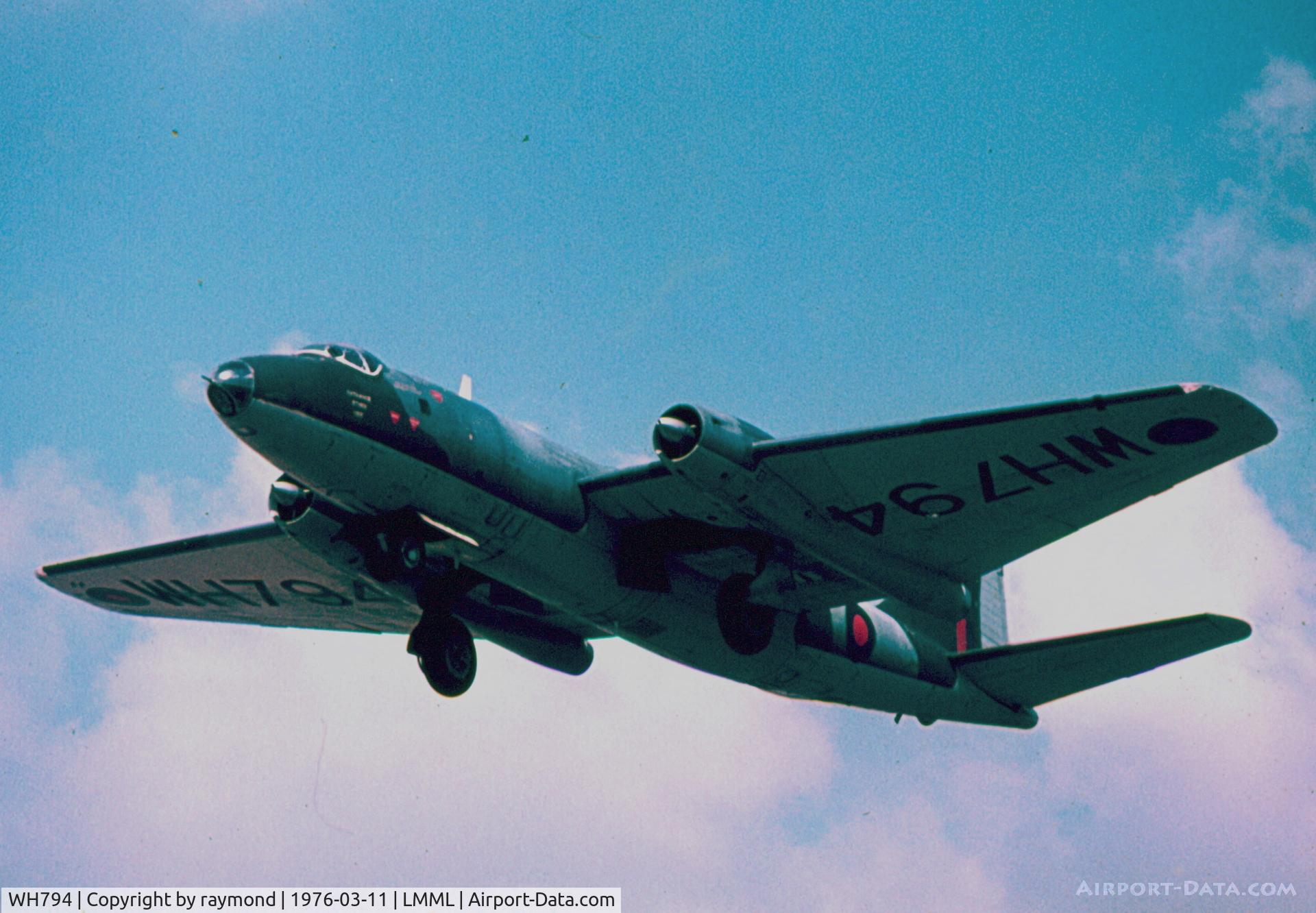 WH794, English Electric Canberra PR.7 C/N 71147, Canberra PR7 WH794 13Sqd RAF
