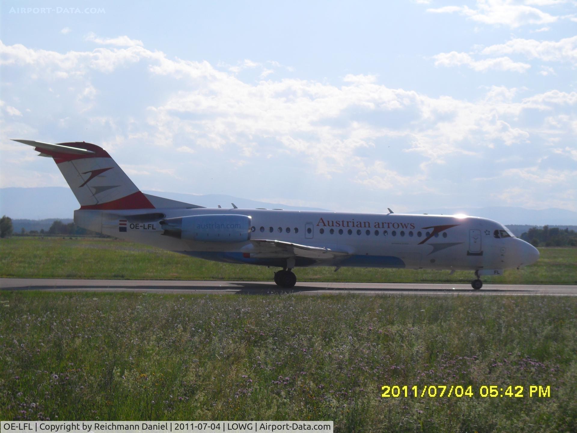 OE-LFL, 1995 Fokker 70 (F-28-0070) C/N 11573, Fokker 70 nice sound :)