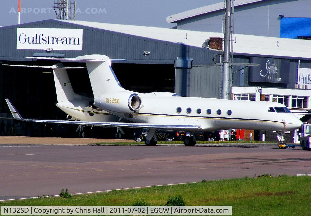 N132SD, 1998 Gulfstream Aerospace G-V C/N 537, Gulfstream V ex 8P-MAK