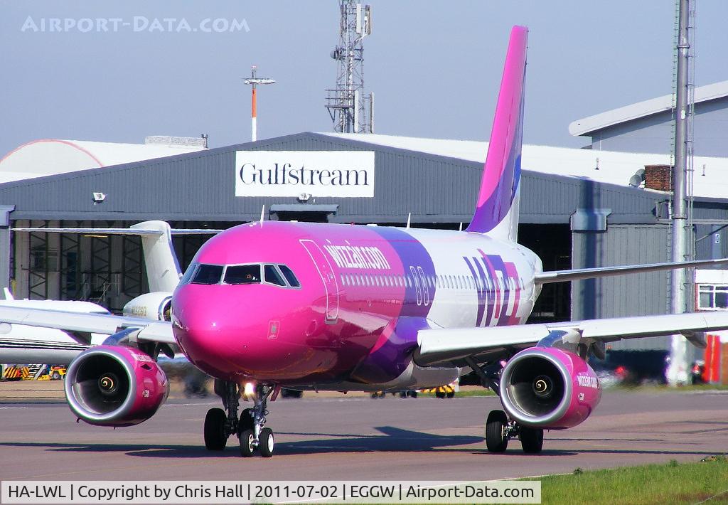 HA-LWL, 2011 Airbus A320-232 C/N 4736, Wizzair