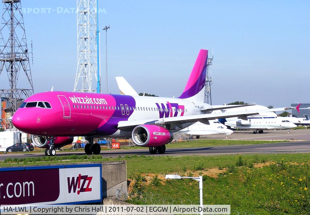 HA-LWL, 2011 Airbus A320-232 C/N 4736, Wizzair