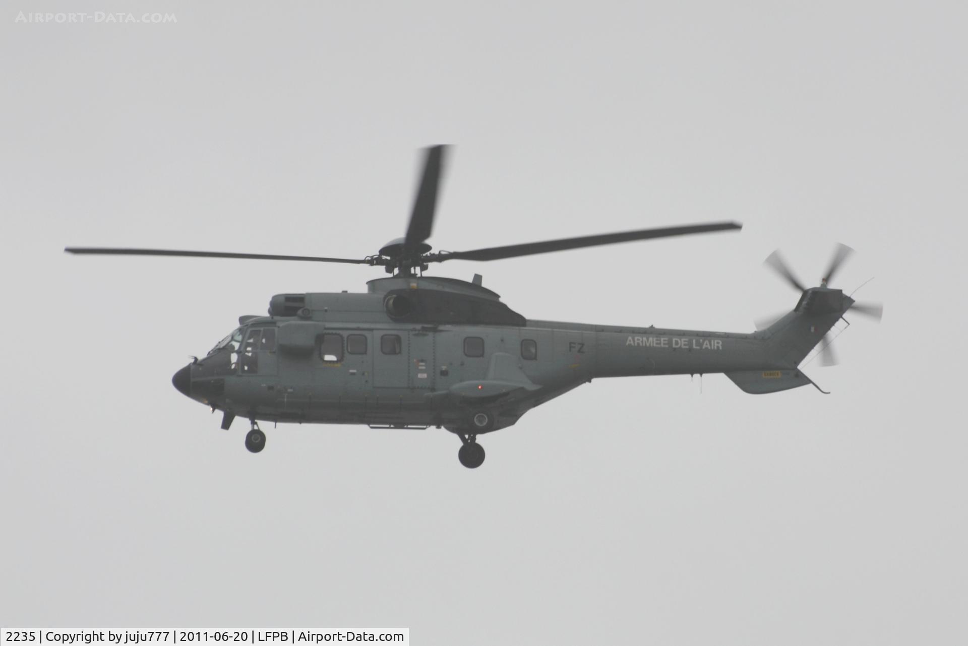 2235, Aérospatiale AS-332L-1 Super Puma Super Puma C/N 2235, on transit at Le Bourget
