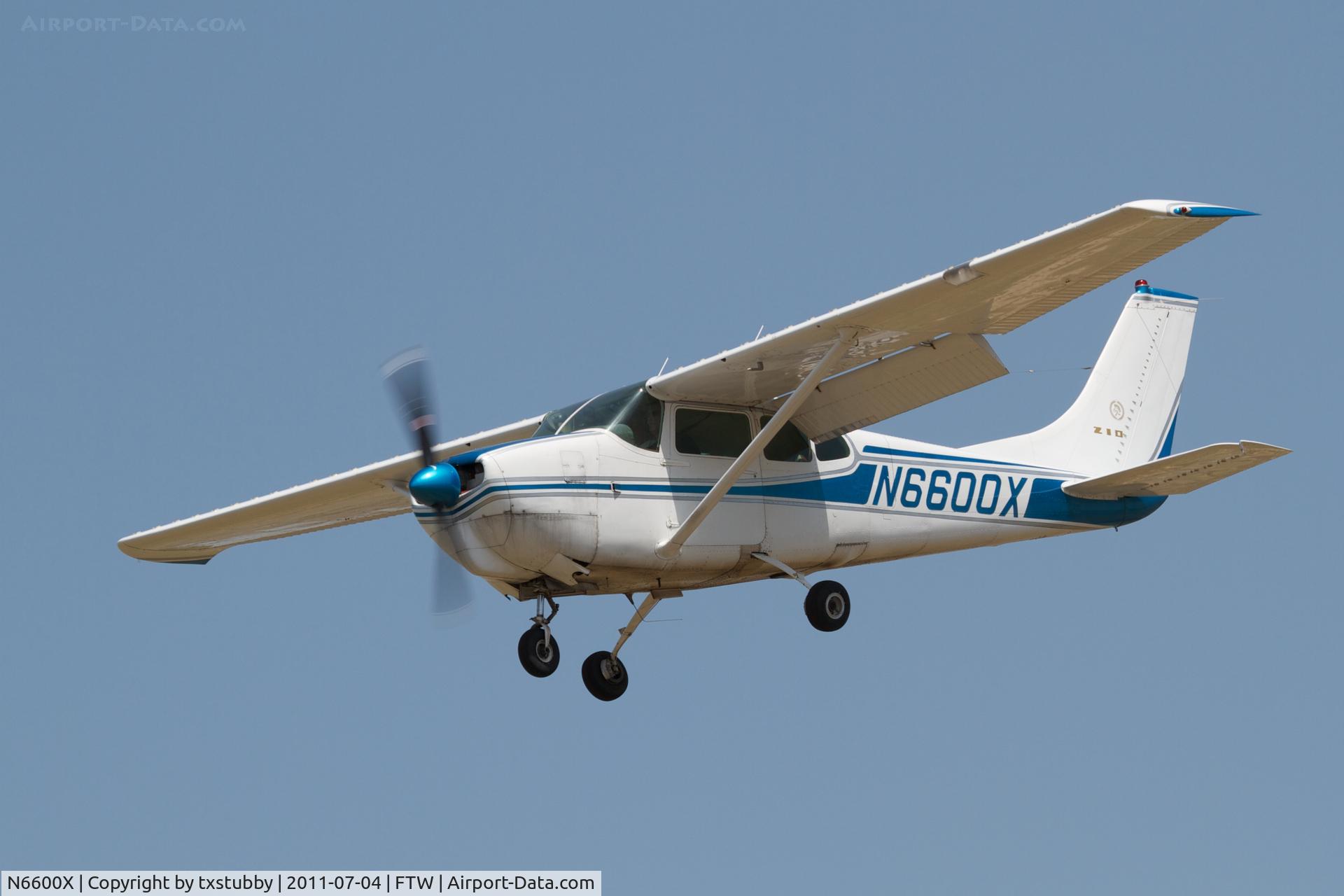 N6600X, 1960 Cessna 210A C/N 21057600, 1960 Cessna 210A.