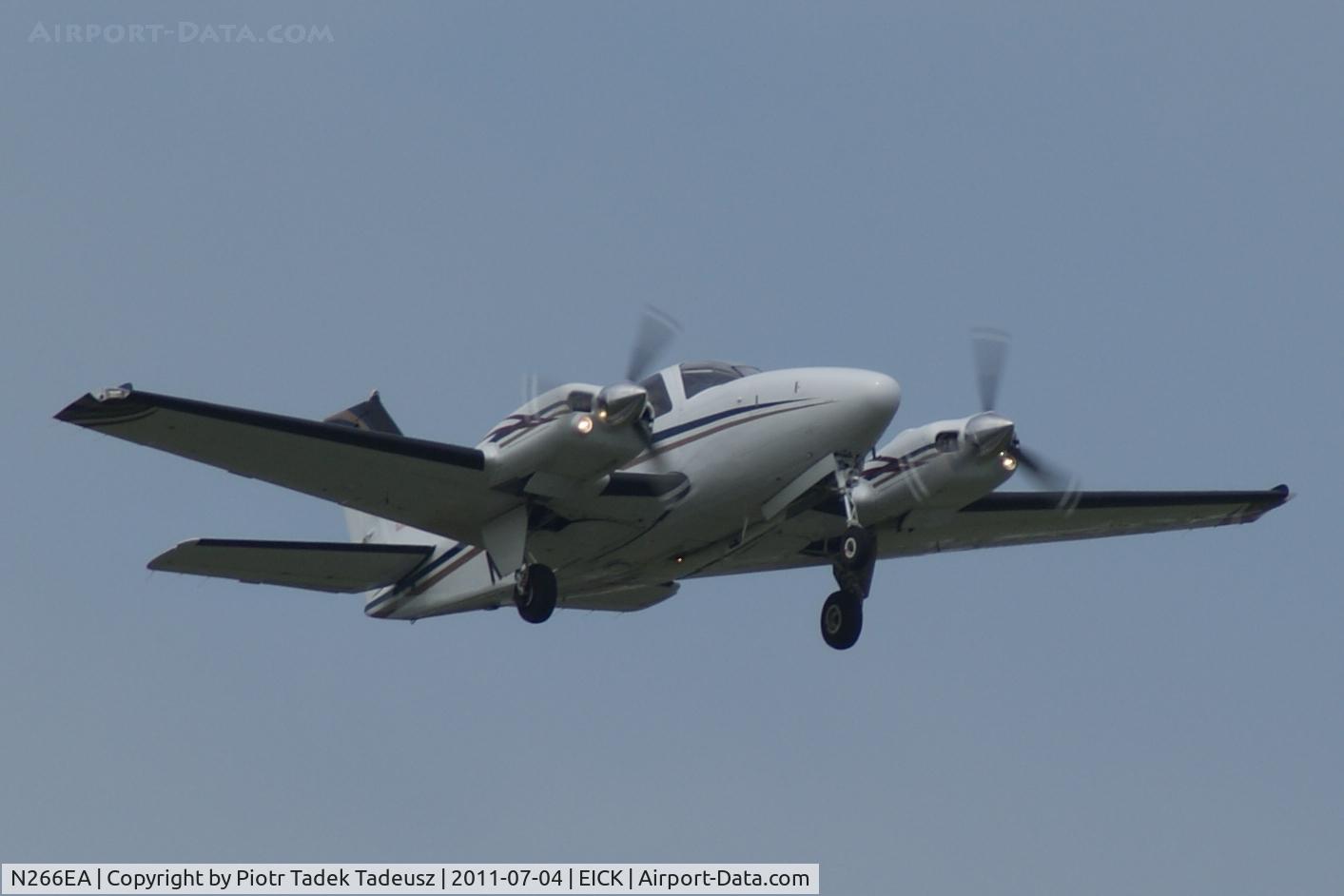N266EA, Raytheon Aircraft Company 58 C/N TH-2031, Cork.