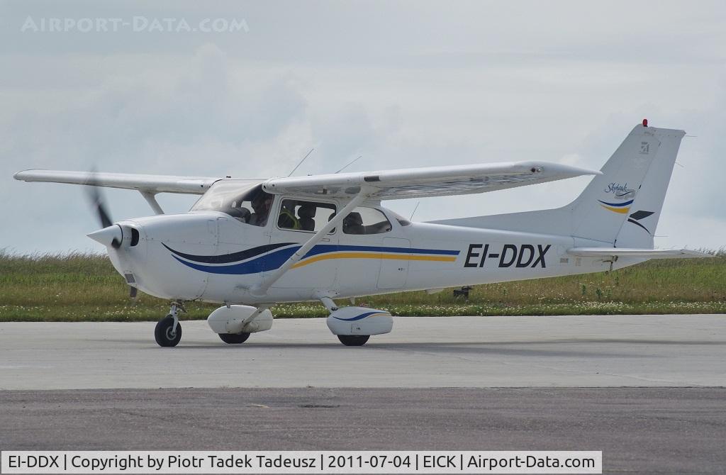 EI-DDX, Cessna 172S C/N 172S 8313, Cork.
