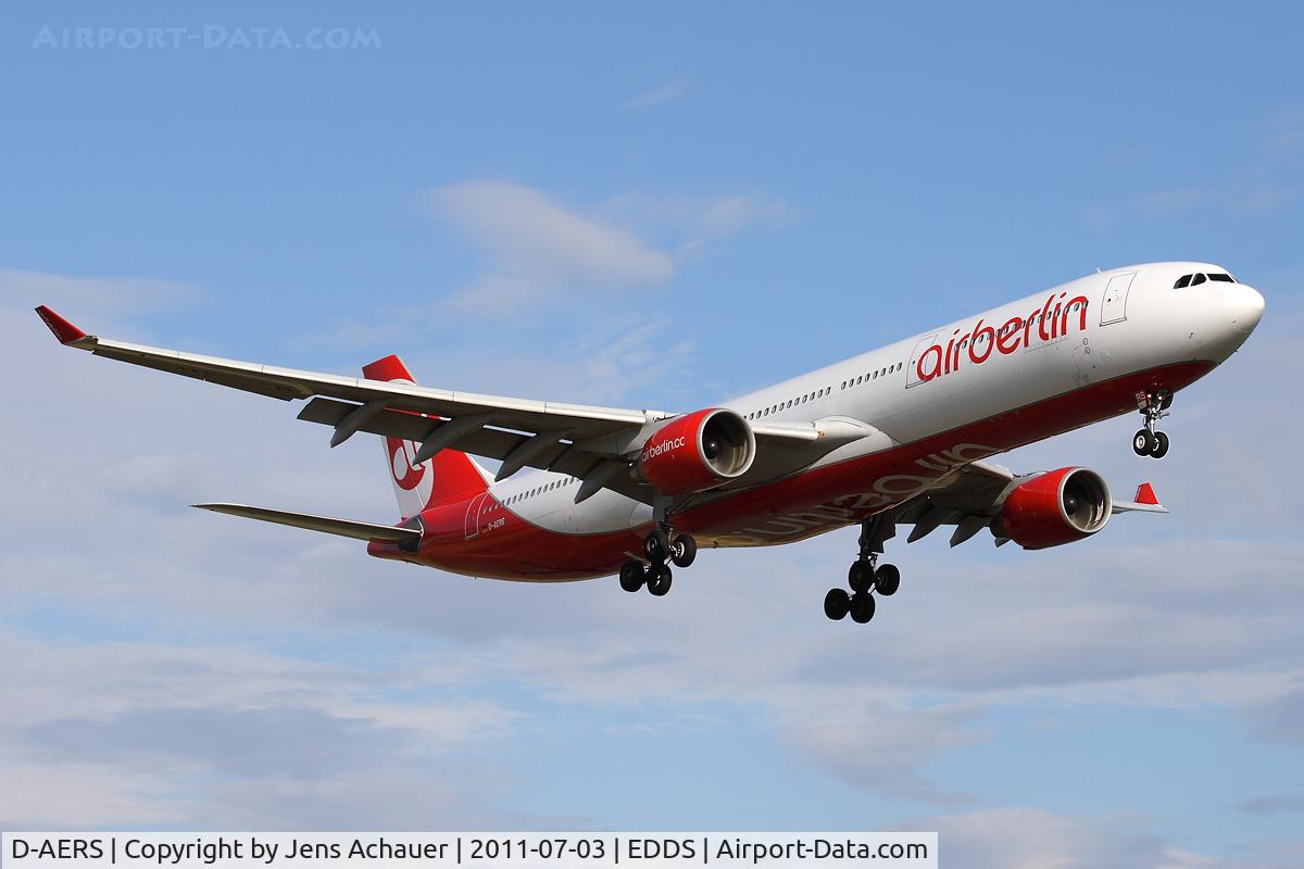 D-AERS, 1997 Airbus A330-322 C/N 171, Short final on rwy 25
