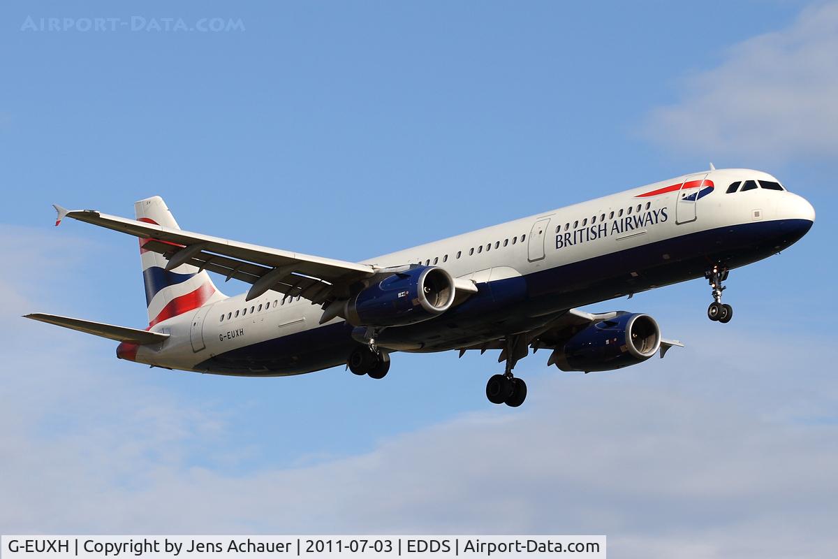 G-EUXH, 2004 Airbus A321-231 C/N 2363, Short final on rwy 25