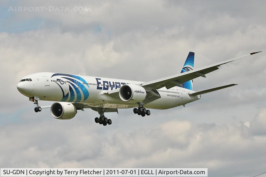 SU-GDN, 2010 Boeing 777-36N/ER C/N 38288, Egyptair 2010 Boeing 777-36NER, c/n: 38288 on finals for Heathrow 27L