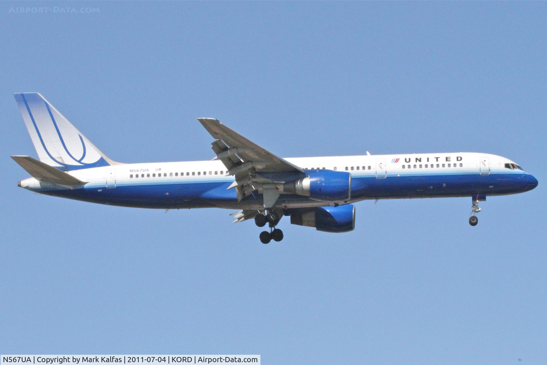 N567UA, 1992 Boeing 757-222 C/N 26673, United Airlines Boeing 757-222, UAL683 arriving from KCLE, RWY 14R approach KORD.