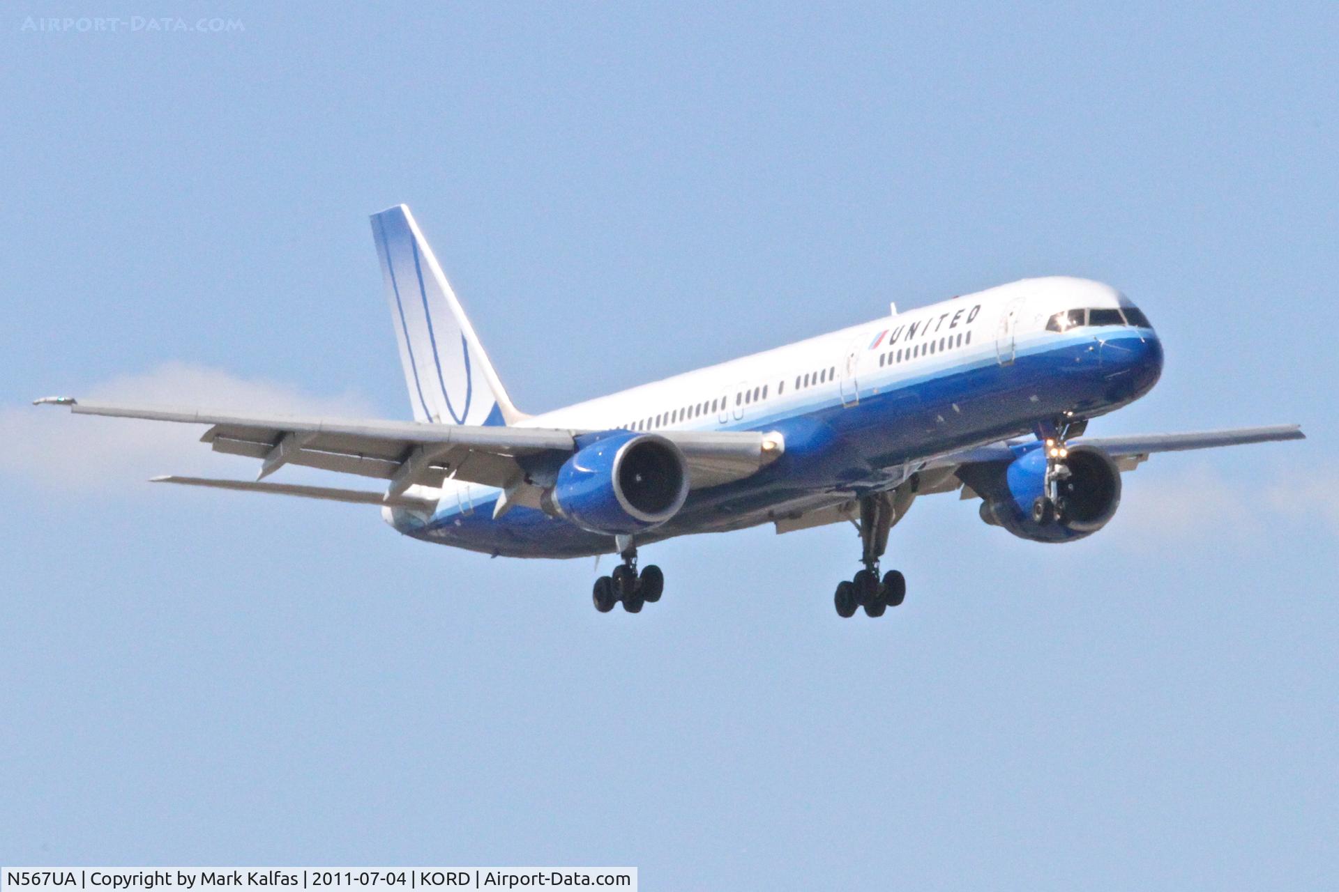 N567UA, 1992 Boeing 757-222 C/N 26673, United Airlines Boeing 757-222, UAL683 arriving from KCLE, RWY 14R approach KORD.