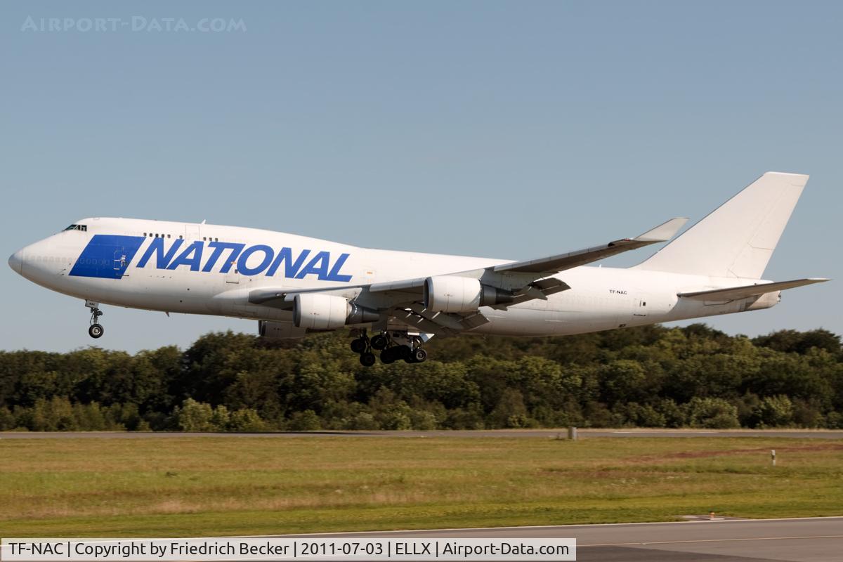 TF-NAC, Boeing 747-428 (M) C/N 25238, on final RW06