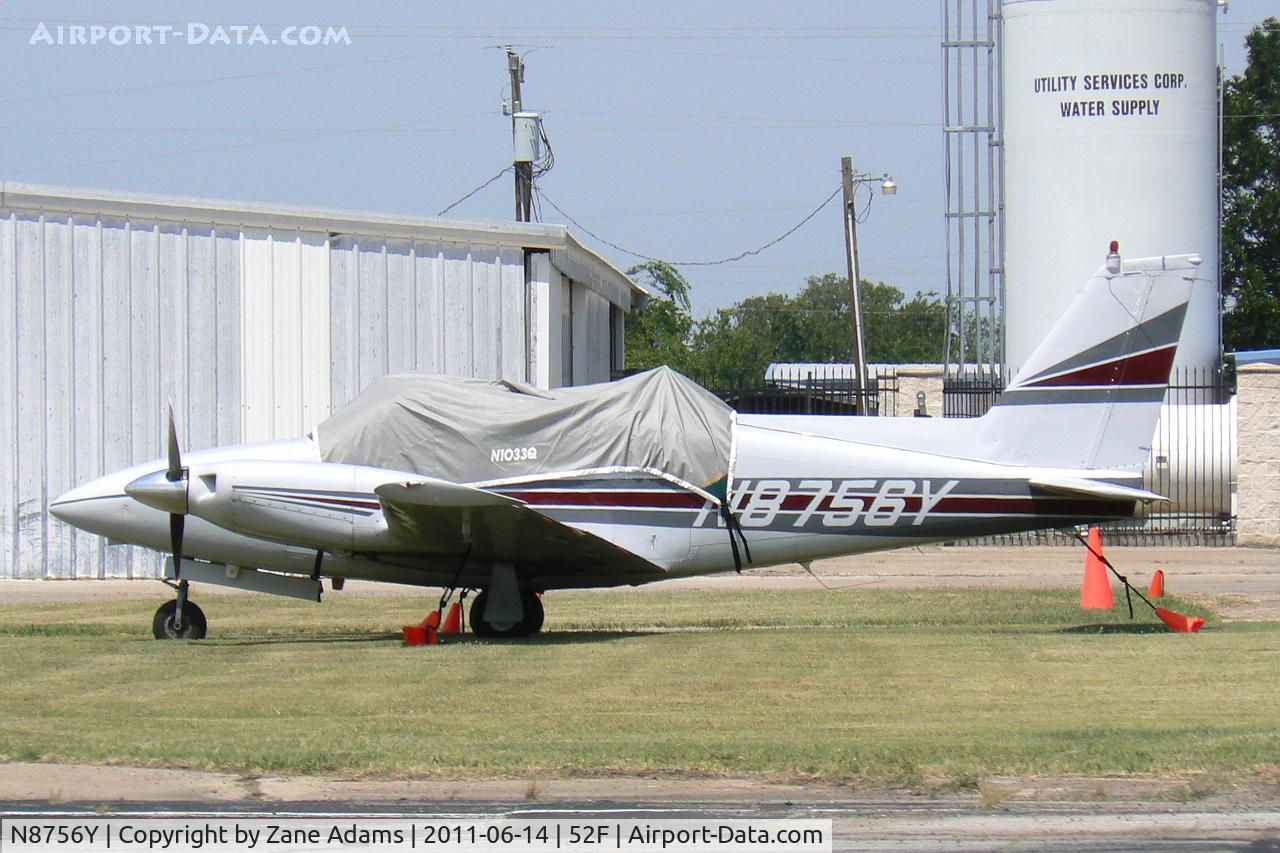 N8756Y, 1969 Piper PA-30 Twin Comanche Twin Comanche C/N 30-1910, At Northwest regional ( Aero Valley) Airport