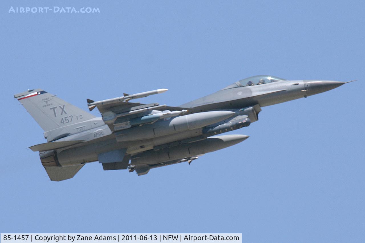 85-1457, 1985 General Dynamics F-16C Fighting Falcon C/N 5C-237, 301st FW F-16 At NASJRB Fort Worth - Carswell Field