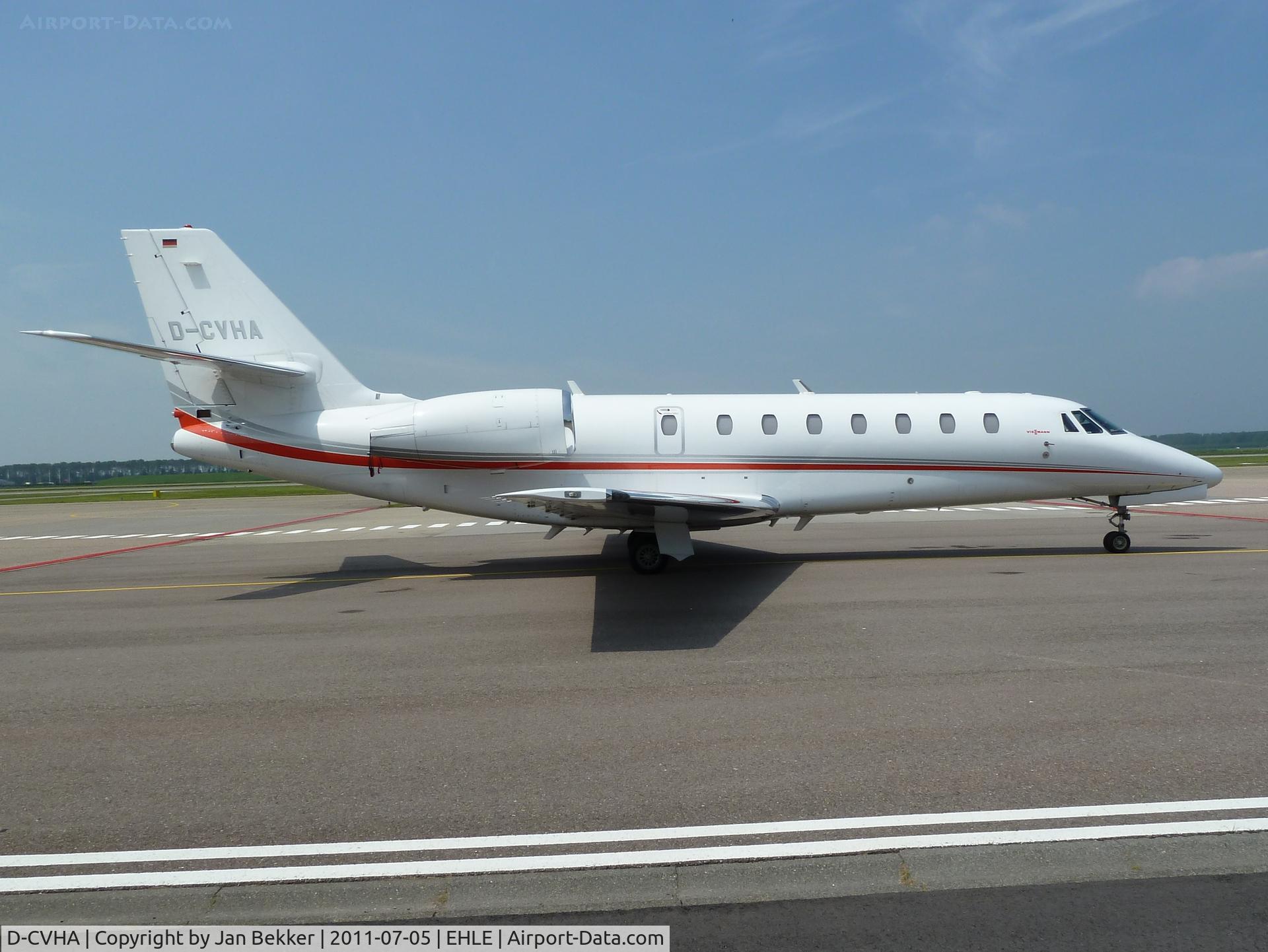D-CVHA, 2005 Cessna 680 Citation Sovereign C/N 680-0050, Platform Lelystad