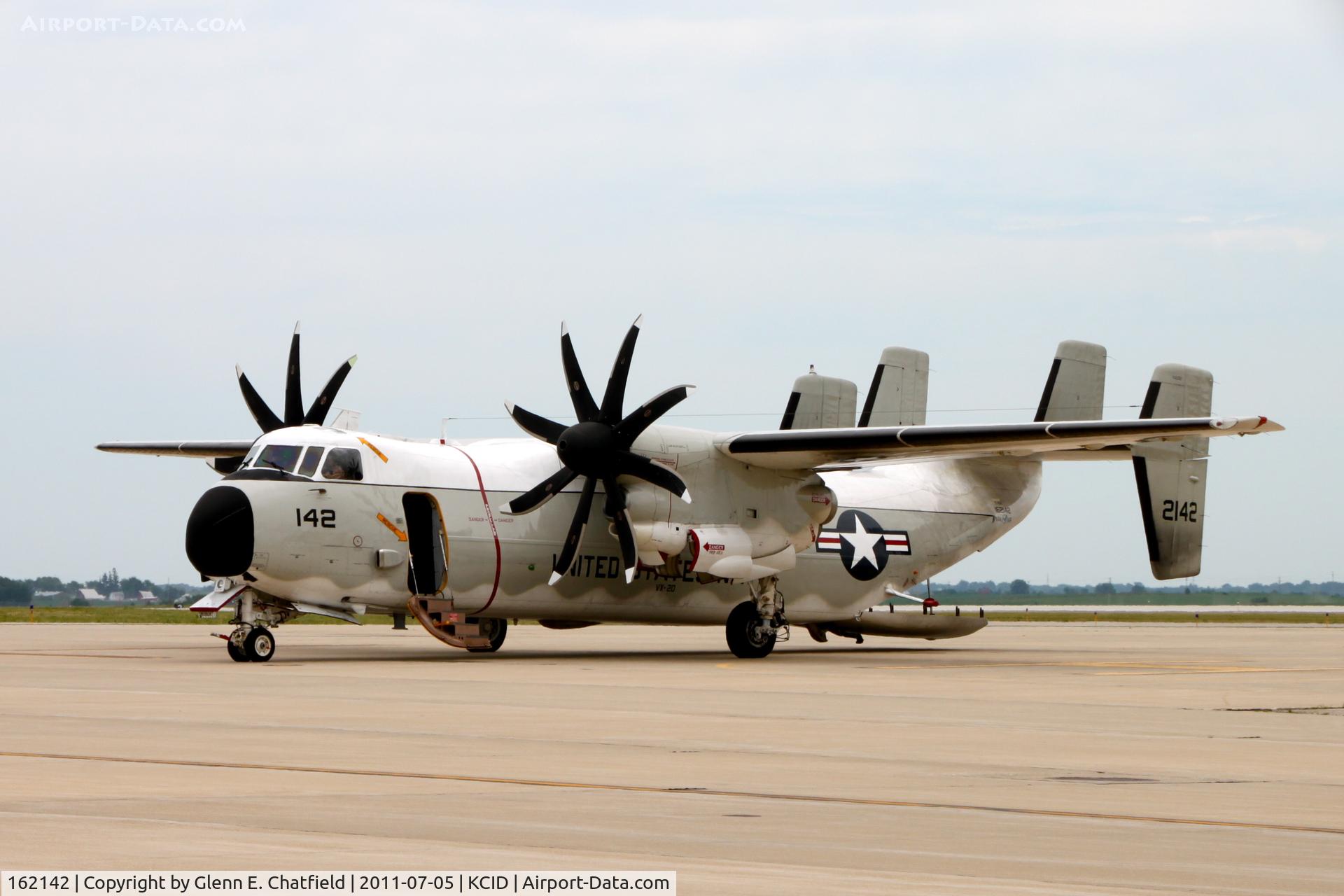162142, 1985 Grumman C-2A Greyhound C/N 22, On the PS Air ramp, readying for departure