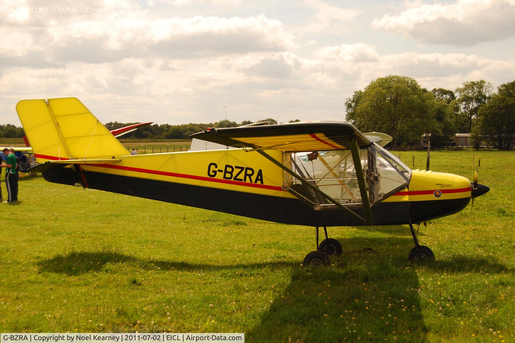 G-BZRA, 2001 Rans S-6ES Coyote II C/N PFA 204-13683, Attending the Clonbullogue Fly-in July 2011