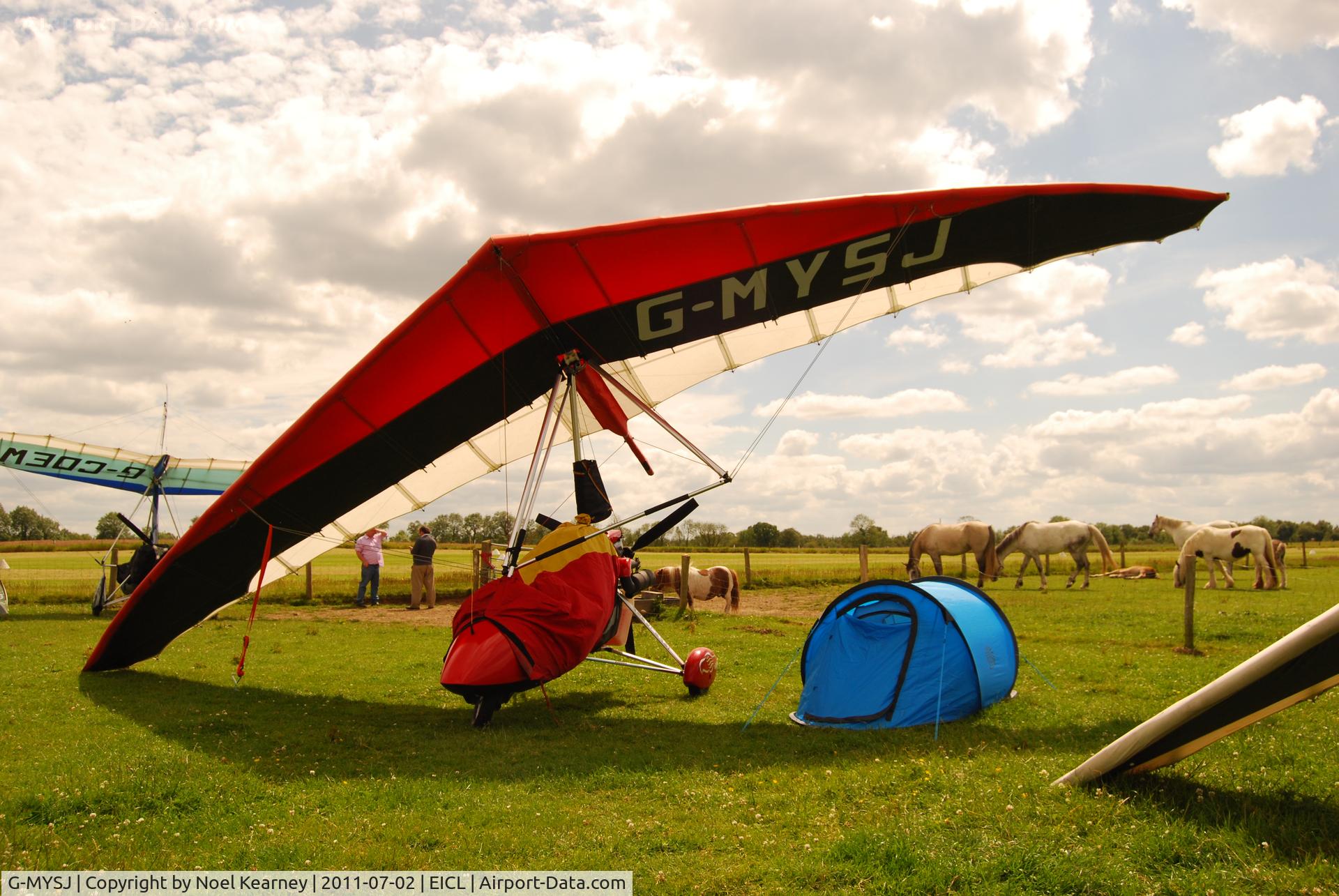 G-MYSJ, 1994 Mainair Gemini Flash IIA C/N 1001-0894-7-W797, Attending the Clonbullogue Fly-in July 2011