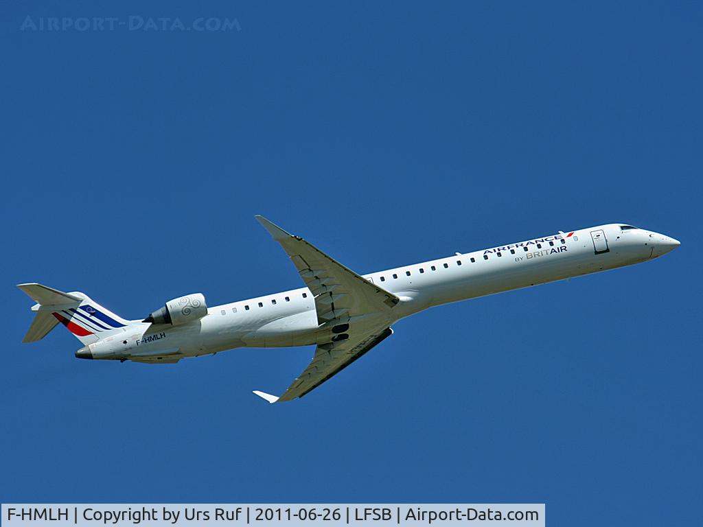 F-HMLH, 2011 Bombardier CRJ-1000EL NG (CL-600-2E25) C/N 19013, Canadair CRJ100 departing to Paris ORY