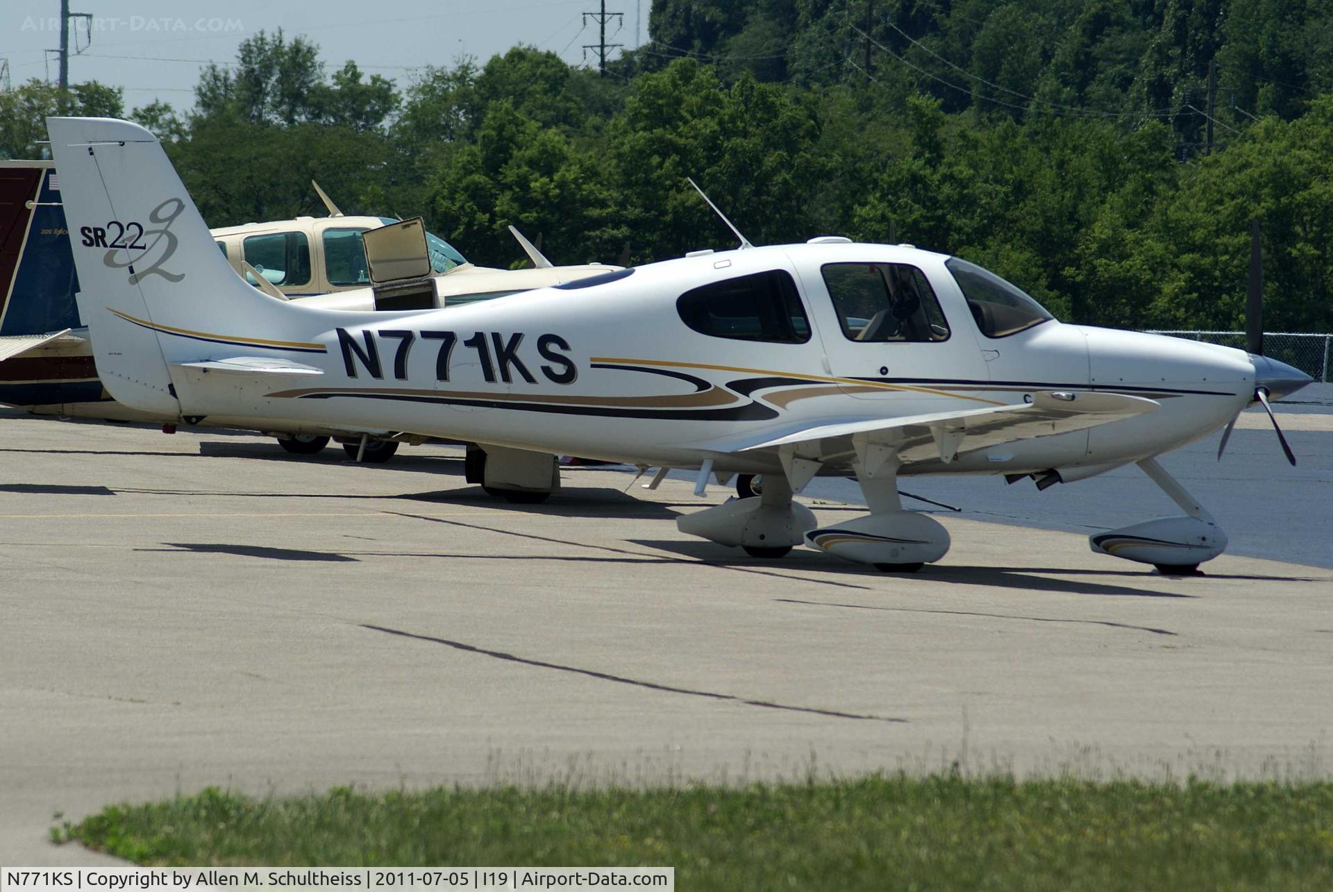 N771KS, 2005 Cirrus SR22 C/N 1717, 2005 Cirrus