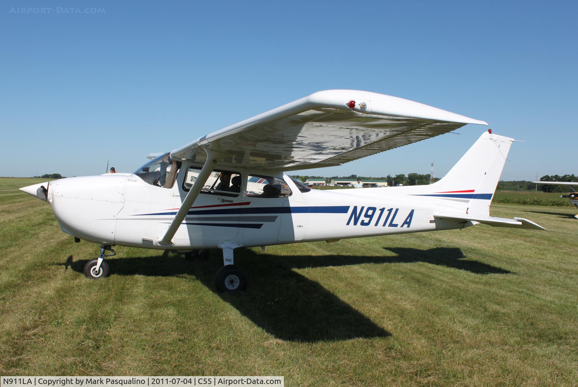 N911LA, 1998 Cessna 172R C/N 17280639, Cessna 172R