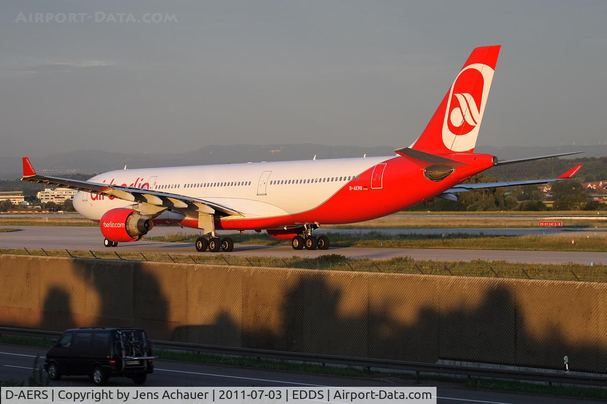 D-AERS, 1997 Airbus A330-322 C/N 171, A330 taxiing to rwy 25; in front of the wall you can see the highway 