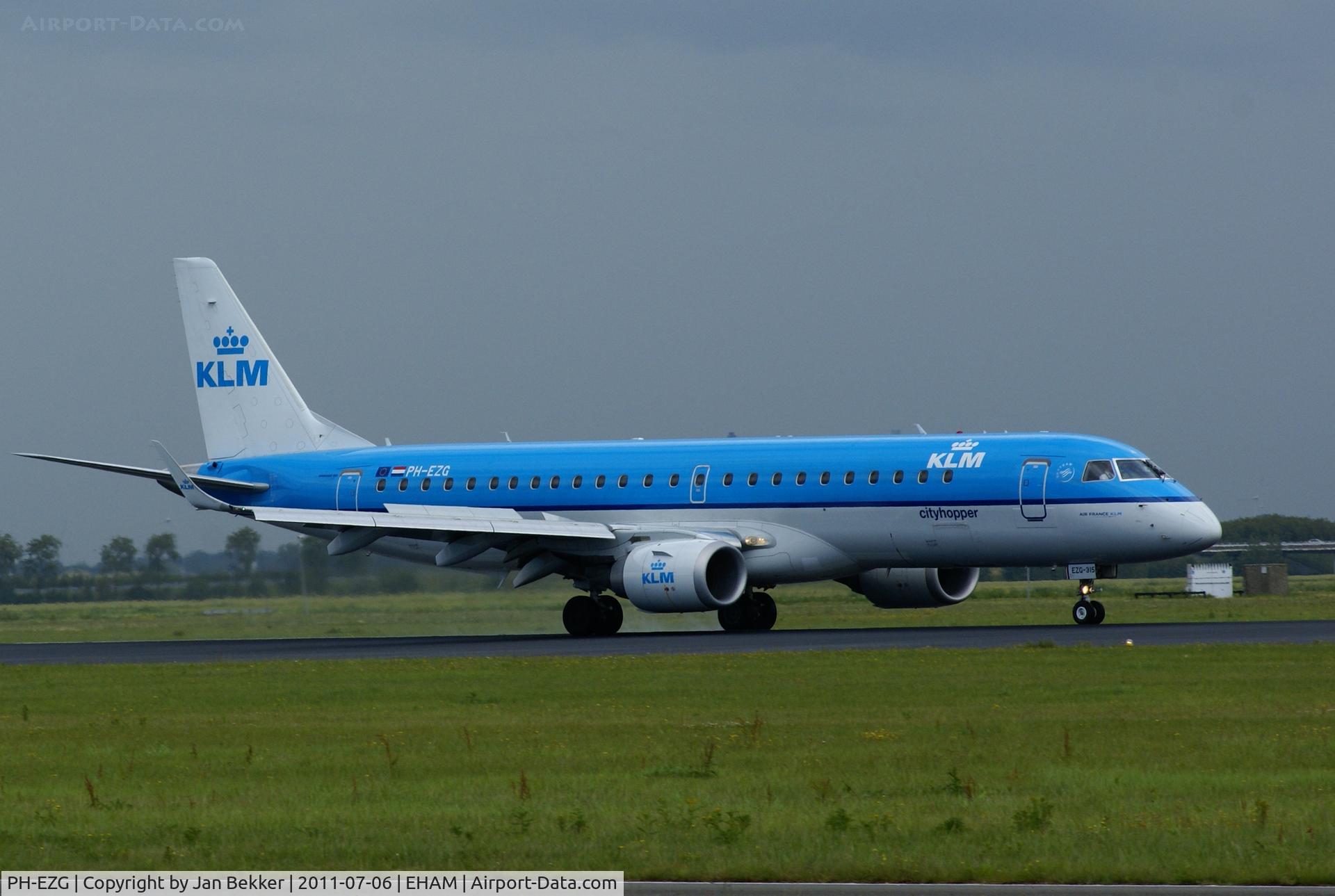 PH-EZG, 2009 Embraer 190LR (ERJ-190-100LR) C/N 19000315, Polderbaan, Schiphol