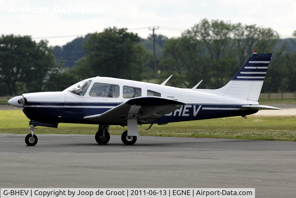 G-BHEV, 1974 Piper PA-28R-200-2 Cherokee Arrow II C/N 28R-7435159, Gamston aerodrome