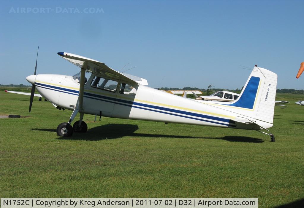 N1752C, 1953 Cessna 180 C/N 30452, Starbuck Fly-in 2011