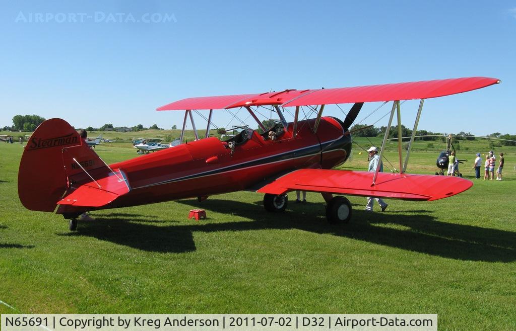 N65691, 1943 Boeing E75N1 C/N 75-8321, Starbuck Fly-in 2011