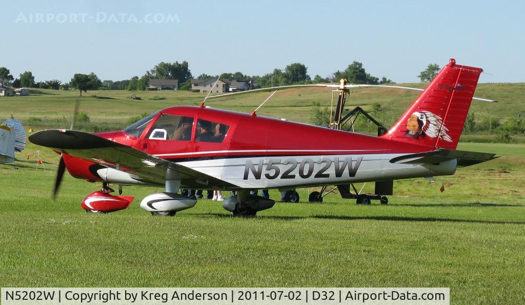 N5202W, 1961 Piper PA-28 C/N 28-237, Starbuck Fly-in 2011