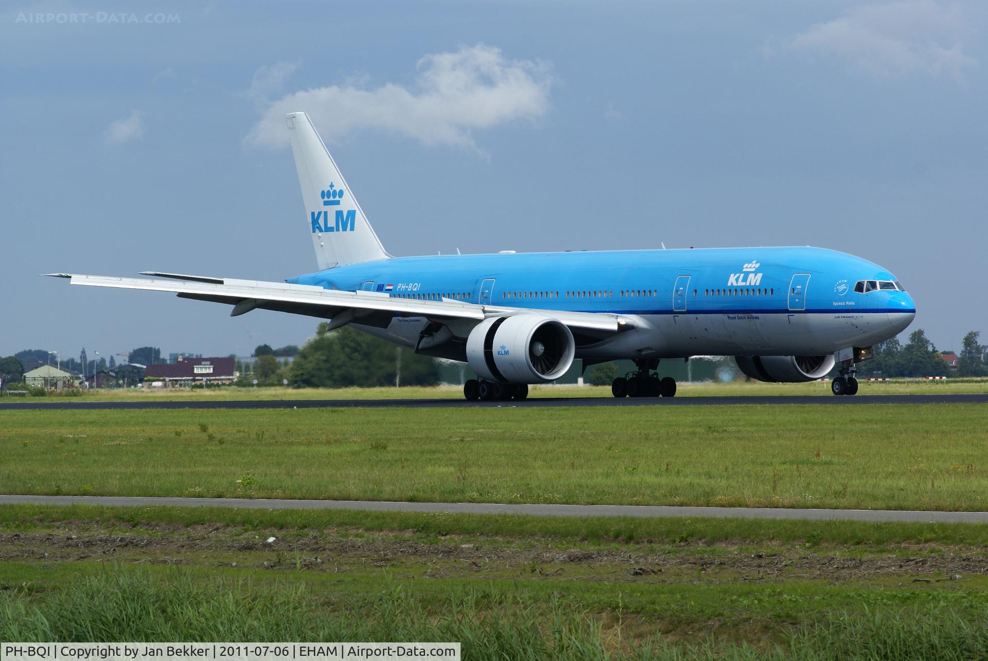 PH-BQI, 2004 Boeing 777-206/ER C/N 33714, Polderbaan Schiphol