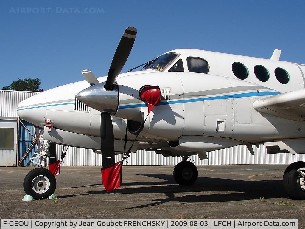 F-GEOU, 1980 Beech C90 King Air C/N LJ-941, FINAERO SARL