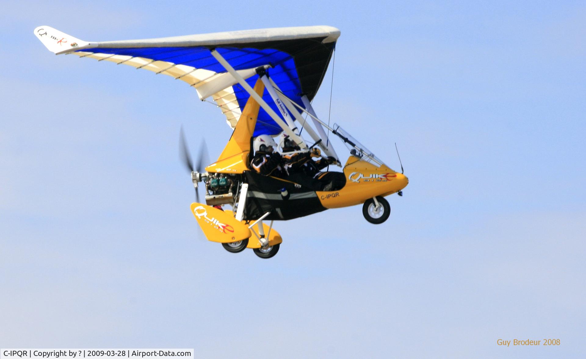 C-IPQR, 2009 P&M Aviation QuikR C/N 8429, en vol