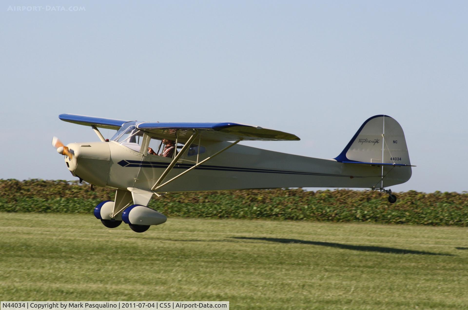 N44034, 1946 Taylorcraft BC12-D C/N 9834, Taylorcraft BC12-D