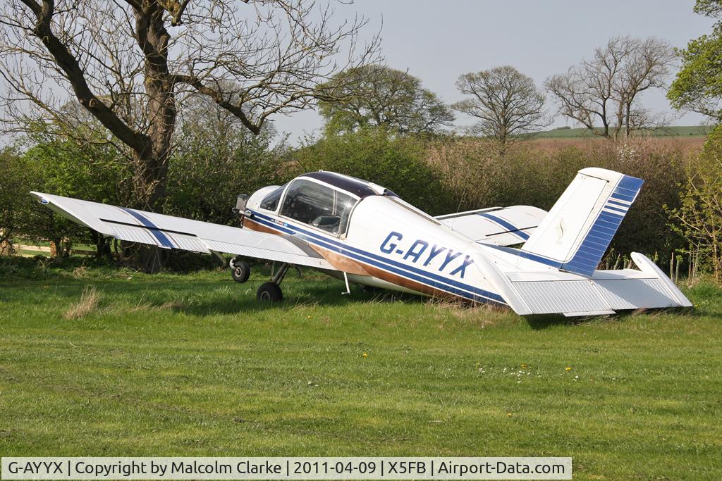 G-AYYX, 1971 Socata MS-880B Rallye Club C/N 1812, Socata MS-880B Rallye Club at Fishburn Airfield in April 2011.