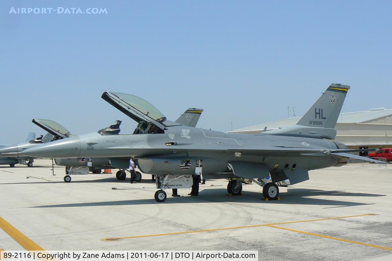89-2116, 1989 General Dynamics F-16C Fighting Falcon C/N 1C-269, At Denton Municipal - Viper West in town for the 2011 Airshow!