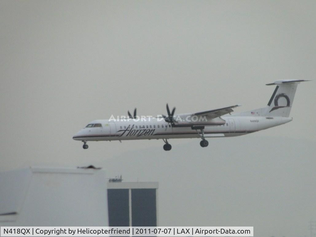 N418QX, 2007 Bombardier DHC-8-402 Dash 8 C/N 4143, On final to runway 24R