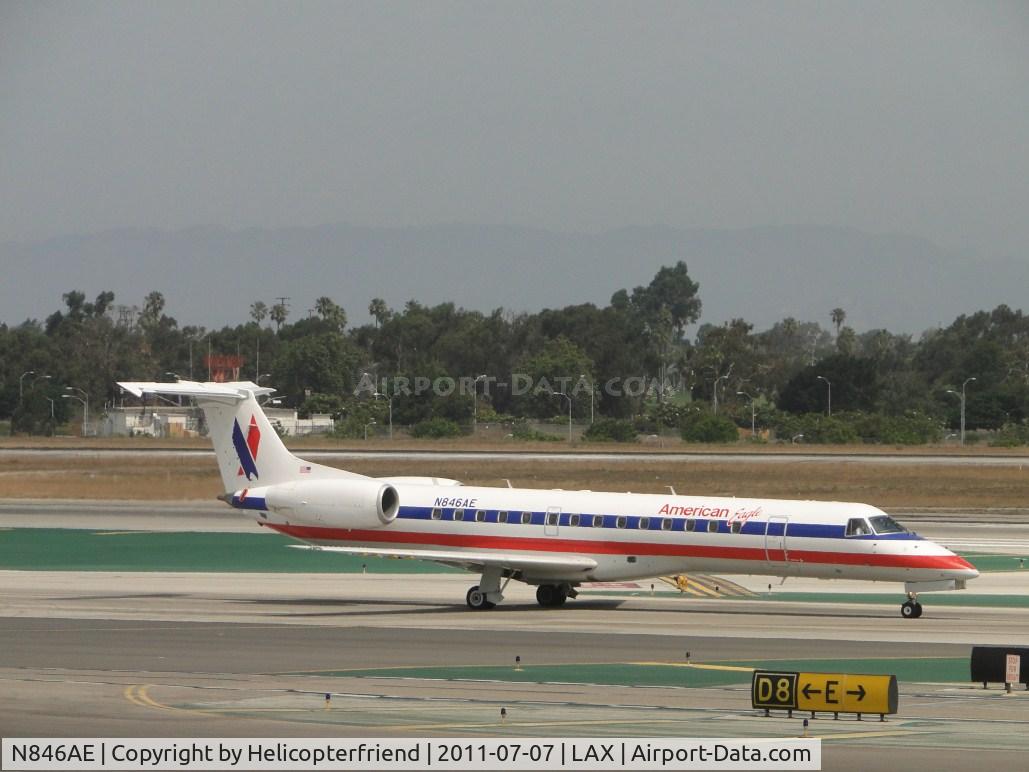 N846AE, 2003 Embraer ERJ-140LR (EMB-135KL) C/N 145692, Taxiing to runway 24R