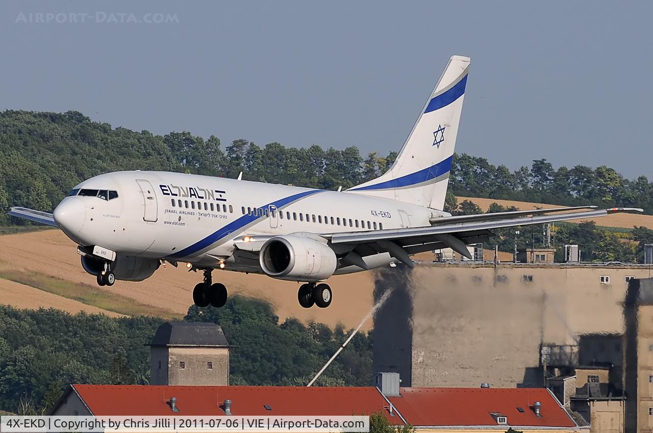 4X-EKD, 1999 Boeing 737-758 C/N 29960, El Al