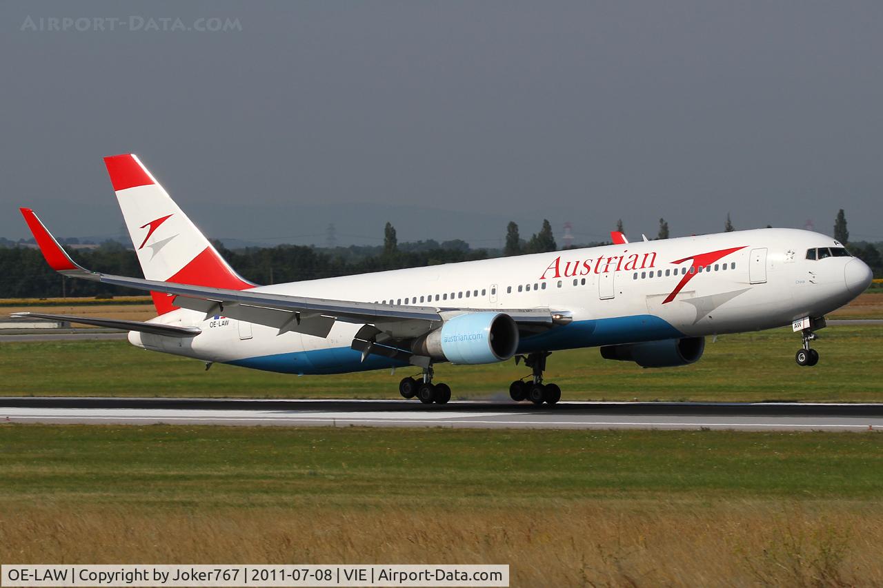OE-LAW, 1992 Boeing 767-3Z9/ER C/N 26417, Austrian Airlines