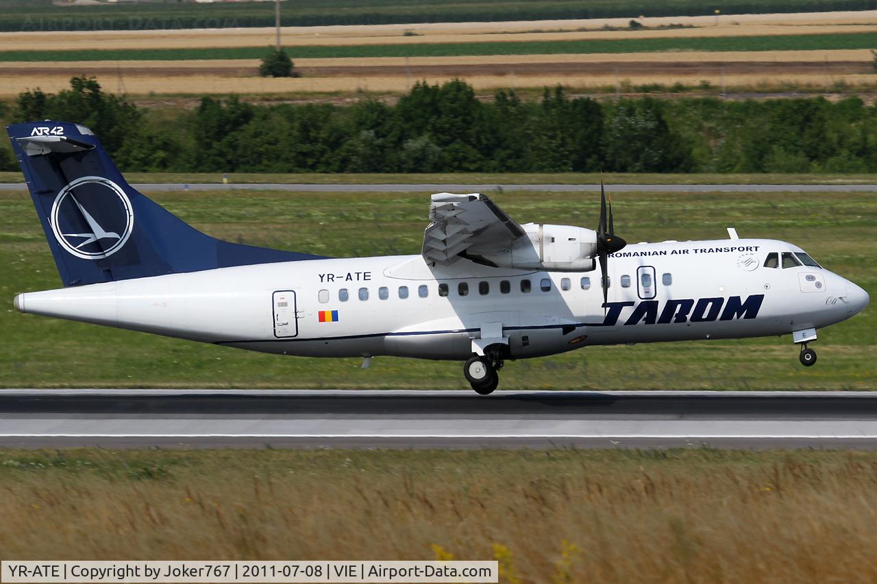YR-ATE, 1998 ATR 42-500 C/N 596, Tarom