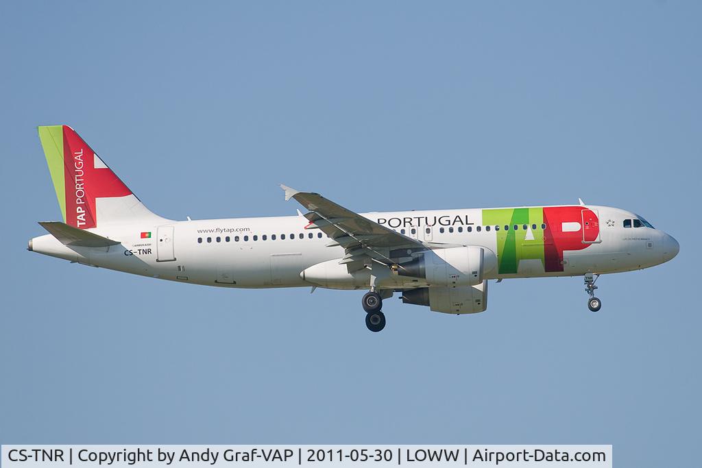 CS-TNR, 2009 Airbus A320-214 C/N 3883, TAP A320