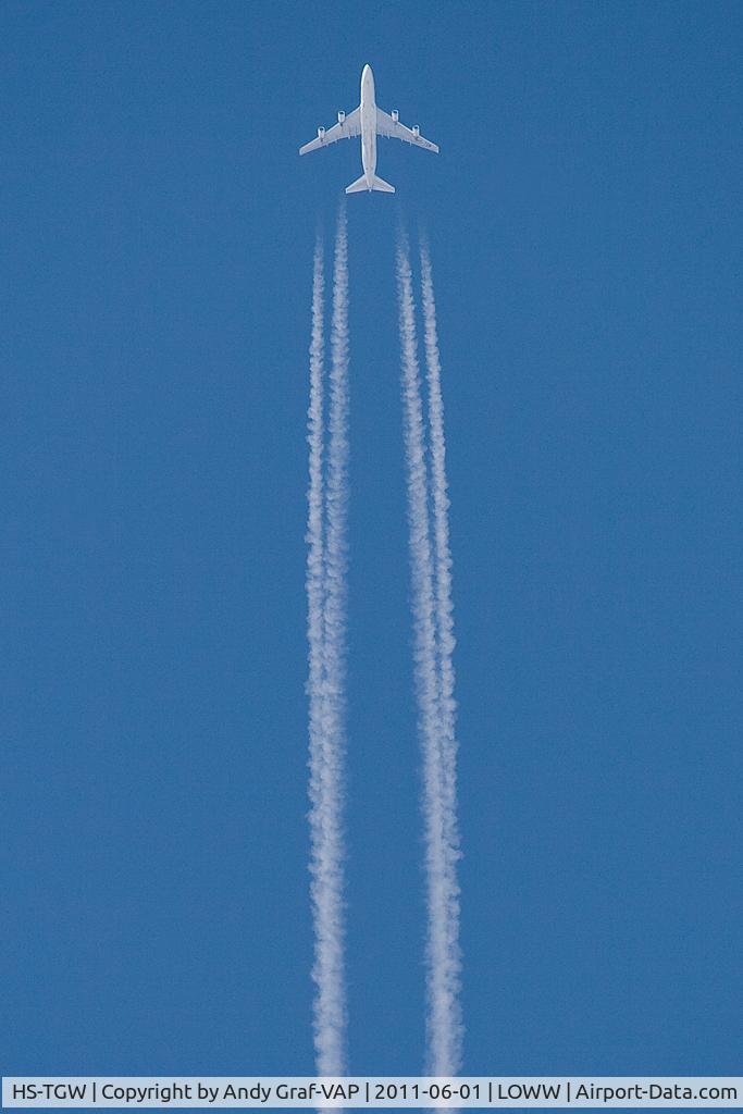 HS-TGW, 1997 Boeing 747-4D7 C/N 27724, Thai International 747-400