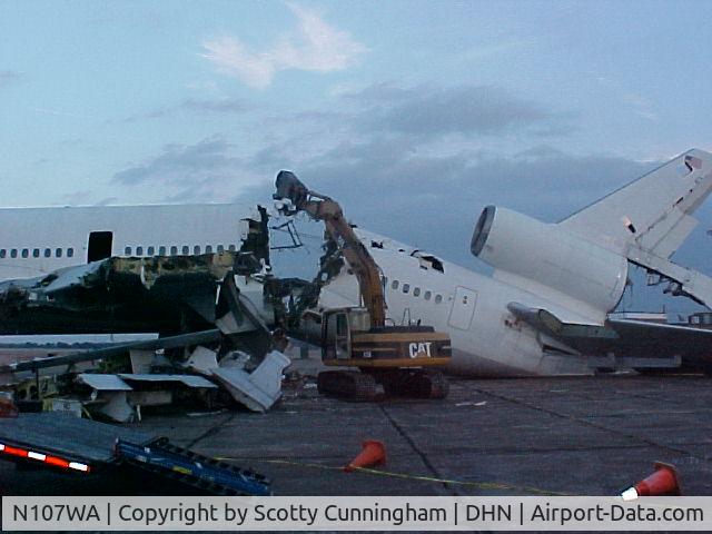 N107WA, McDonnell Douglas DC-10-30F C/N 46836, N107WA getting cut up in DHN