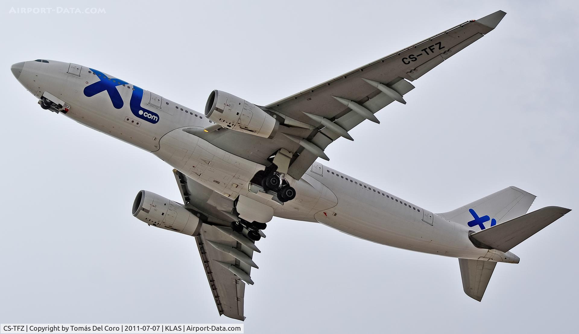 CS-TFZ, 2009 Airbus A330-243 C/N 1008, XL Airways Airbus A330-243 CS-TFZ (cn 1008)


Las Vegas - McCarran International (LAS / KLAS)
USA - Nevada, July 07, 2011
Photo: Tomás Del Coro