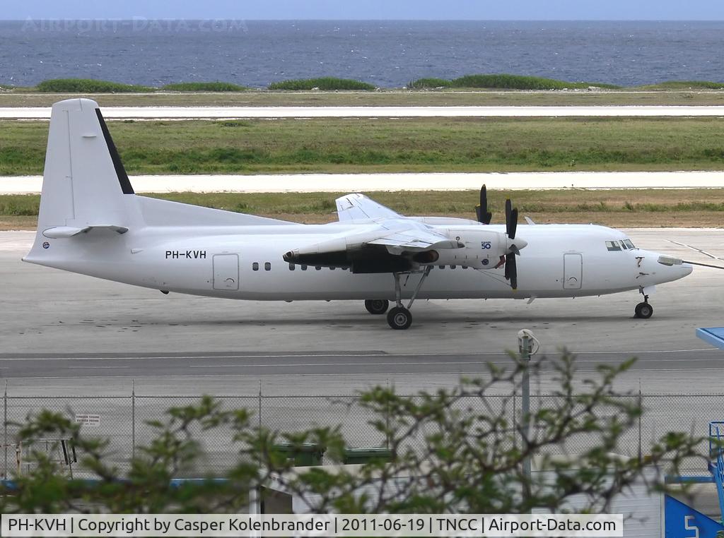 PH-KVH, 1991 Fokker 50 C/N 20217, Insel Air Aruba