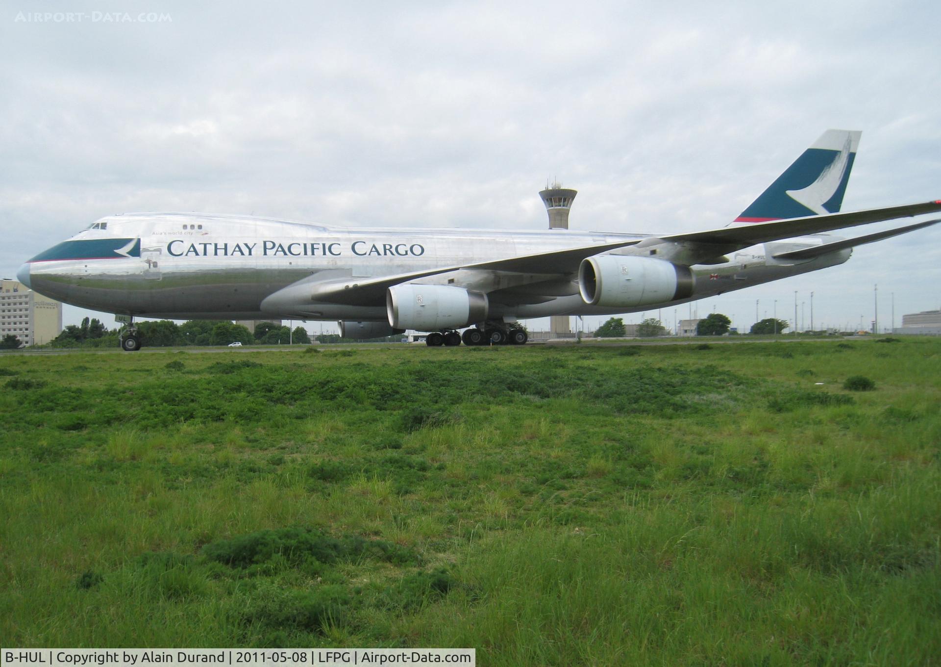 B-HUL, 2000 Boeing 747-467F/SCD C/N 30804, In terms of freight traffic, HKG eventually topped MEM as the World number one airport and Cathay Pacific contributes by operating no fewer than 21 747-400Fs of all kinds. Delivered new in 2000 and 1,255th 747 built, Uniform-Lima is one of the last still 