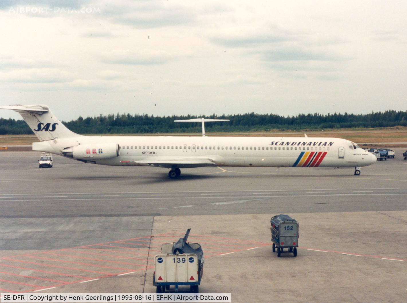 SE-DFR, McDonnell Douglas MD-81 (DC-9-81) C/N 49422, SAS